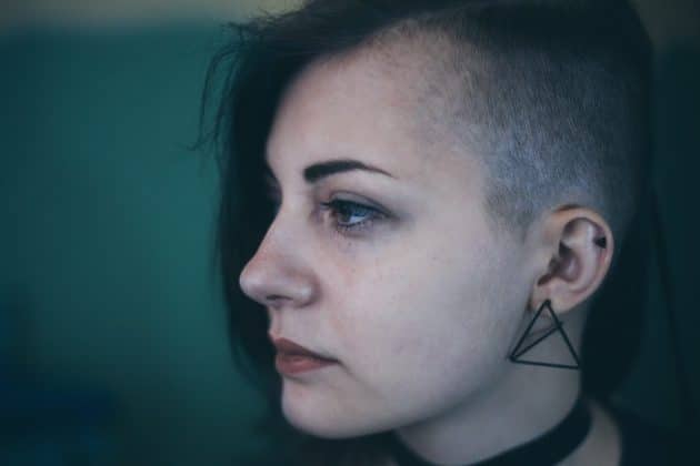 Sidecut feminino: Tudo sobre o corte descontraído e moderno