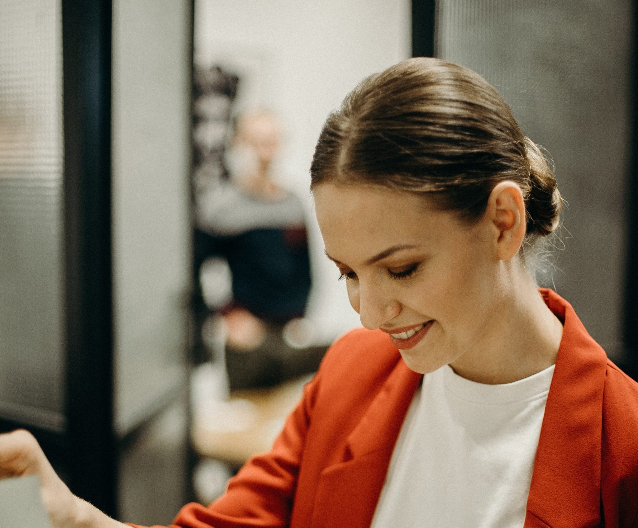 15 Penteados Para Entrevista de Emprego: Várias Dicas e Inspirações