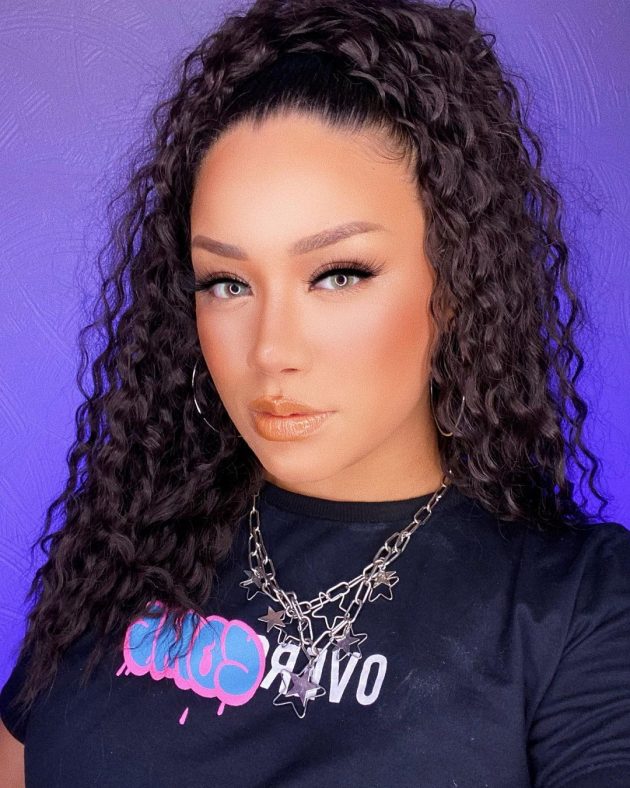 Maquiagens leves para arrasar no final de ano