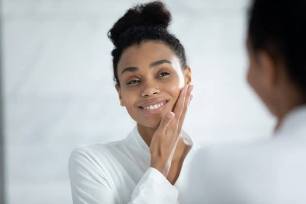 cuidando da pele antes depilação facial