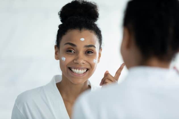 cuidando da pele pós depilação facial