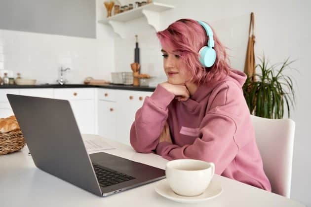 Distúrbio de imagem: como o efeito zoom afeta a nossa relação com o corpo