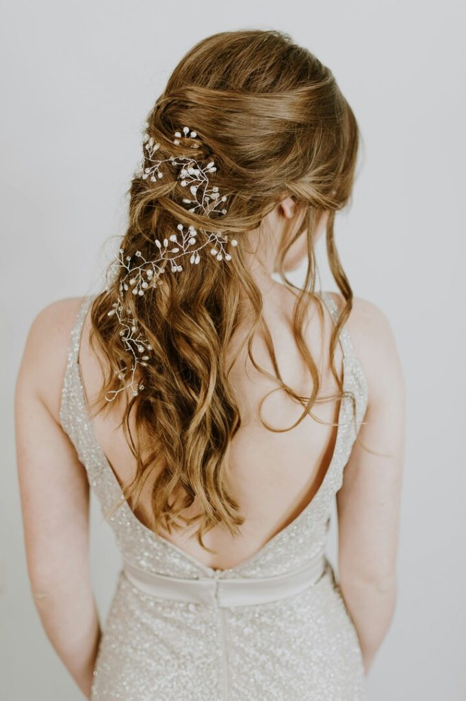 penteado para madrinha de casamento