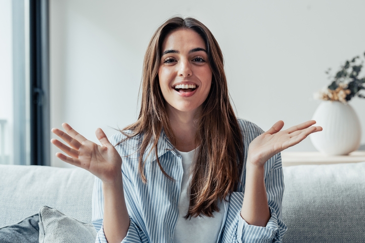 como acabar com o frizz do cabelo liso