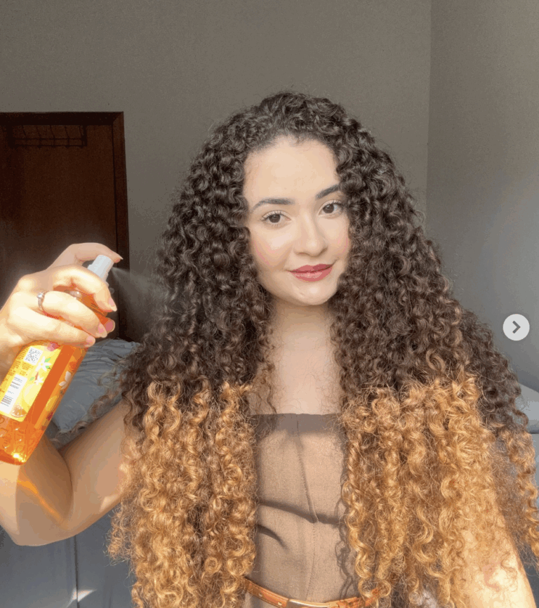 Perfume capilar: o segredo para cabelos cheirosos o dia todo