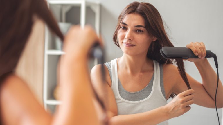 Alisamento capilar: tudo o que você precisa saber antes de escolher o seu